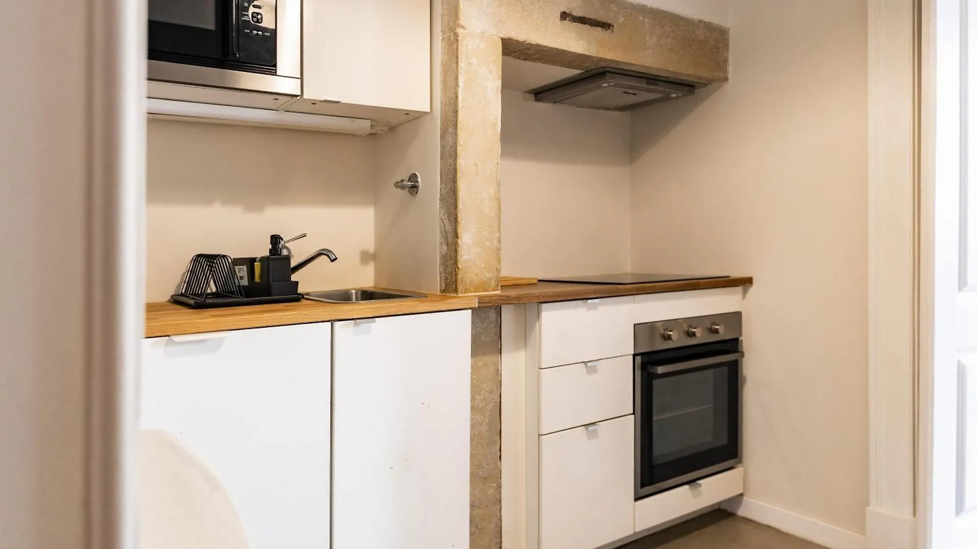 Sunny Patio Apartment Lisboa 葡萄牙